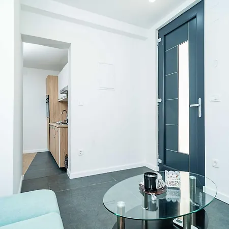Dub - One-bedroom No 4 شقة دوبروفينك